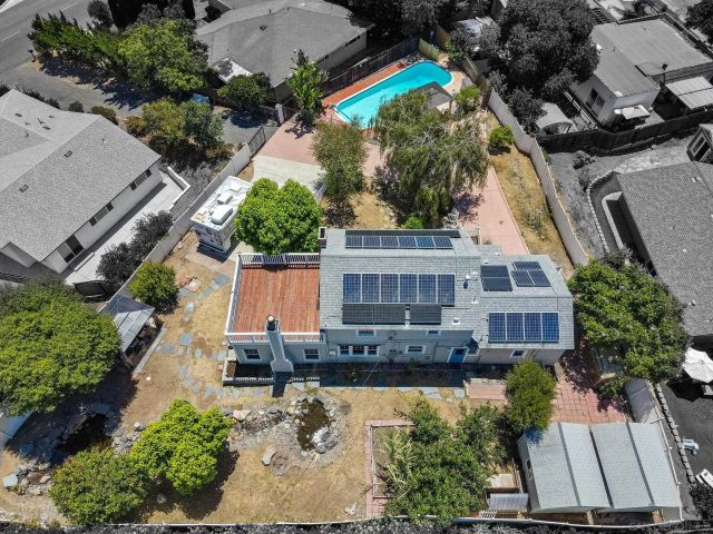 607 Rancho Vista Rd, Vista, CA 92083
