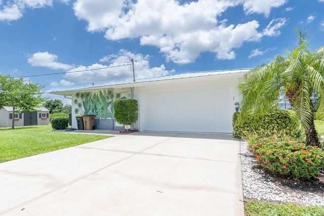 405 W CHARLOTTE AVENUE, Punta Gorda, FL 33950