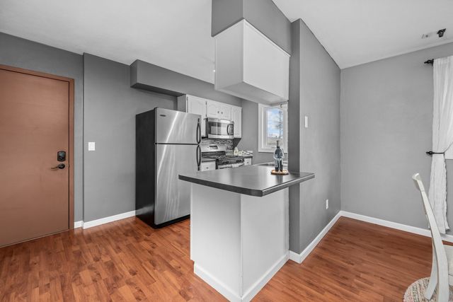 3131 4th Street 3131, Moline, IL 61265