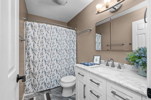 3131 4th Street 3131, Moline, IL 61265