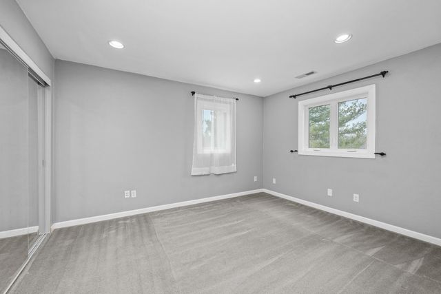 3131 4th Street 3131, Moline, IL 61265