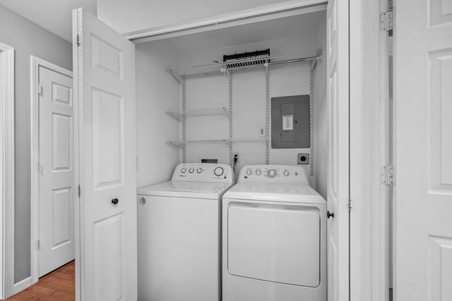 3131 4th Street 3131, Moline, IL 61265