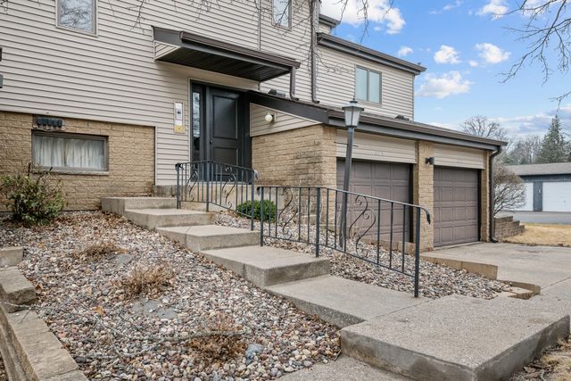 3131 4th Street 3131, Moline, IL 61265