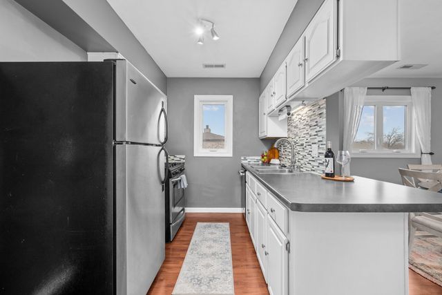 3131 4th Street 3131, Moline, IL 61265