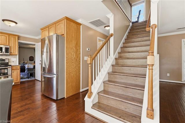 5911 Highland Grove Drive, Summerfield, NC 27358