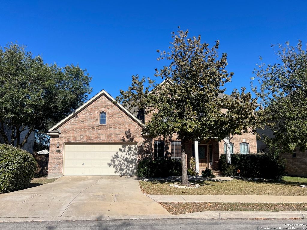 1607 Heavens Peak, San Antonio, TX 78258