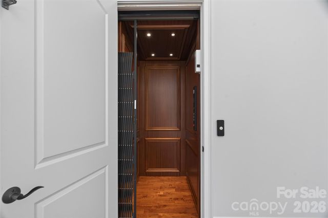 3225 Lake Pointe Drive, Belmont, NC 28012
