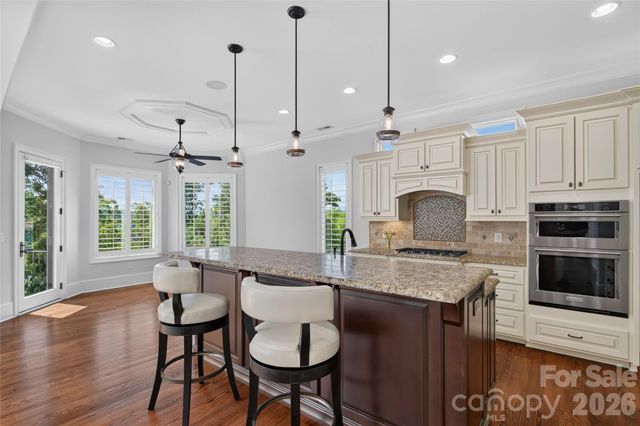 3225 Lake Pointe Drive, Belmont, NC 28012
