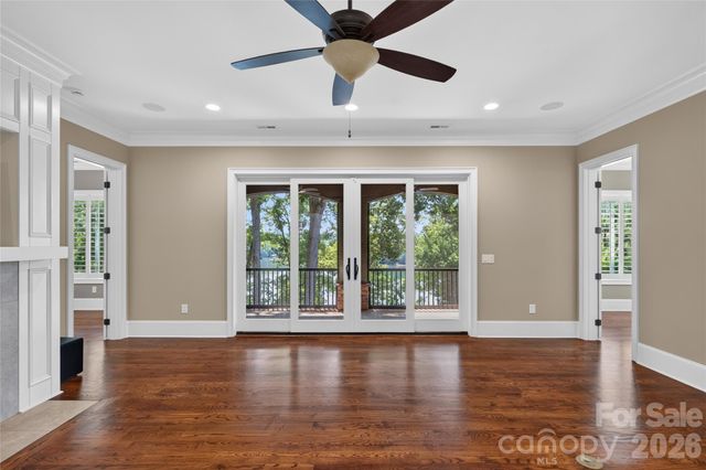 3225 Lake Pointe Drive, Belmont, NC 28012