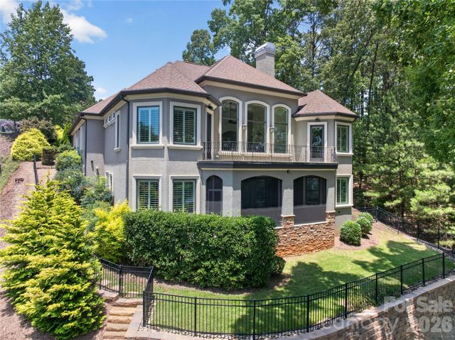 3225 Lake Pointe Drive, Belmont, NC 28012