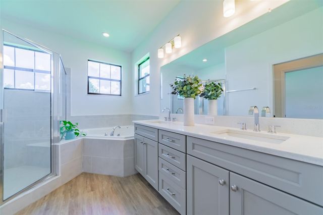 570 SANCTUARY BOULEVARD, Winter Haven, FL 33881