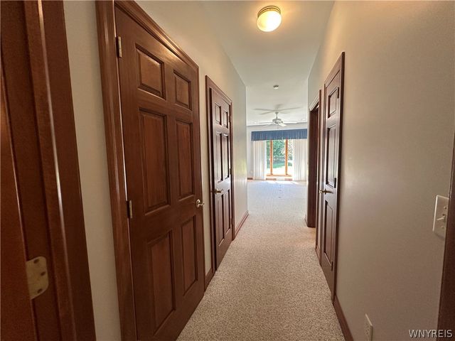 30 Meadowbrook Drive, Elma, NY 14059