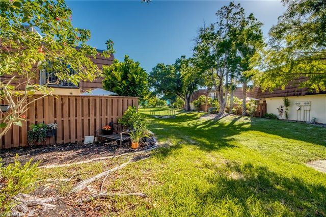5213 Cedarbend DR 4, Fort Myers, FL 33919