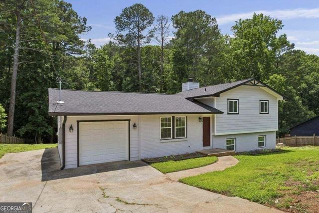 371 Pine Valley Road SW, Mableton, GA 30126