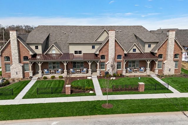 9730 Folkers Drive, Frankfort, IL 60423