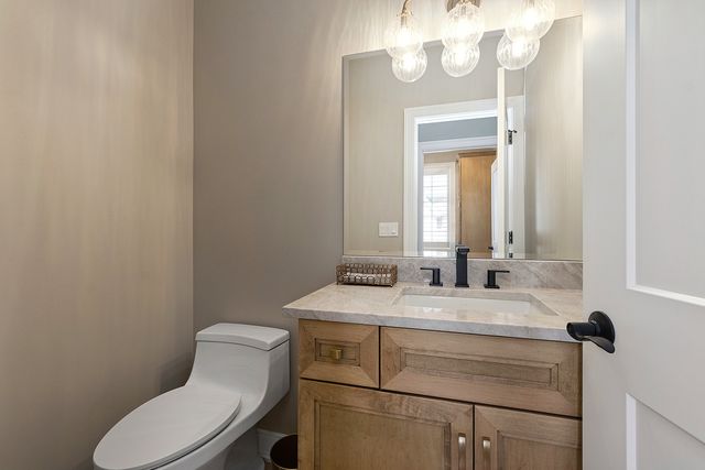 9730 Folkers Drive, Frankfort, IL 60423