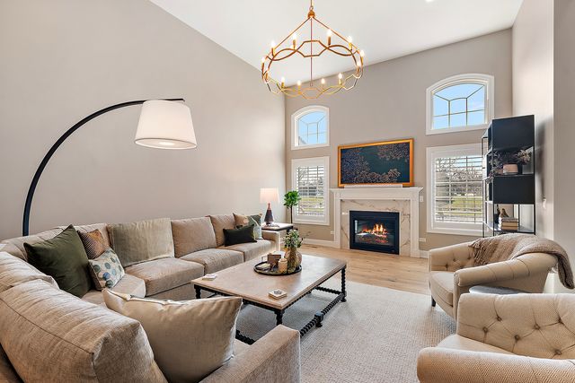 9730 Folkers Drive, Frankfort, IL 60423