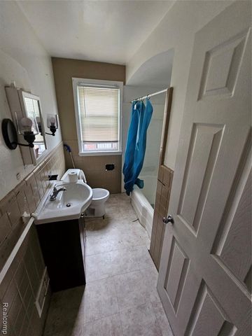 11791 Nashville Street, Detroit, MI 48205