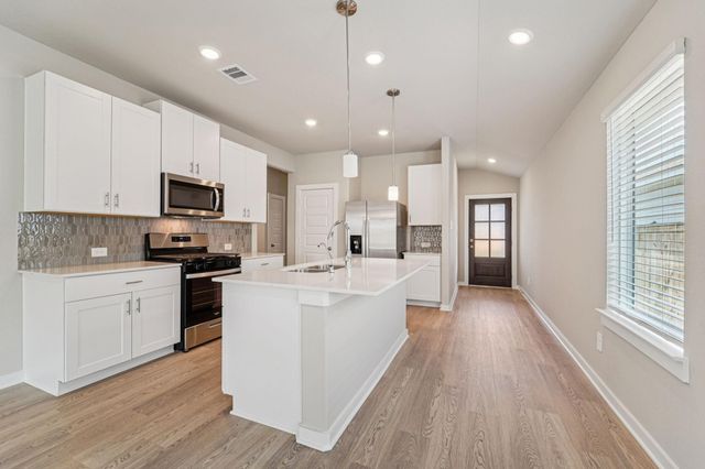16691 Sterling Cliff Street, Conroe, TX 77302