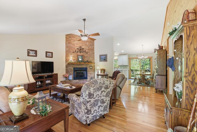 82 Rileigh Ridge, Blairsville, GA 30512