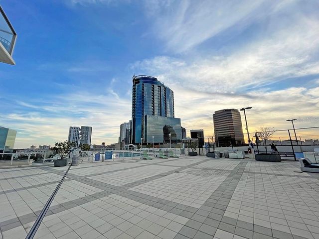 150 E ROBINSON STREET 1025, Orlando, FL 32801