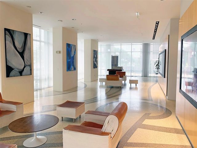 150 E ROBINSON STREET 1025, Orlando, FL 32801