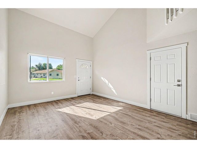 1065 E 5th St, Loveland, CO 80537
