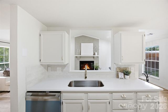 8056 Lawyers Road, Charlotte, NC 28227