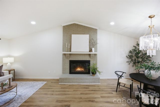 8056 Lawyers Road, Charlotte, NC 28227