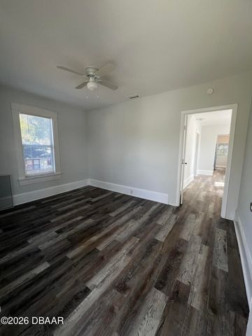 209 Taylor Ave # 1, Daytona Beach, FL 32114