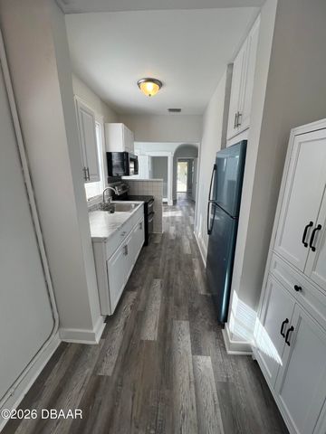 209 Taylor Ave # 1, Daytona Beach, FL 32114