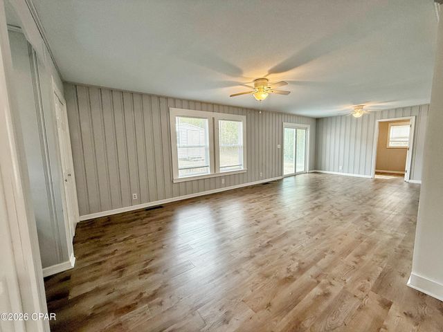 2944 Cherokee Street, Marianna, FL 32446