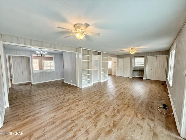 2944 Cherokee Street, Marianna, FL 32446