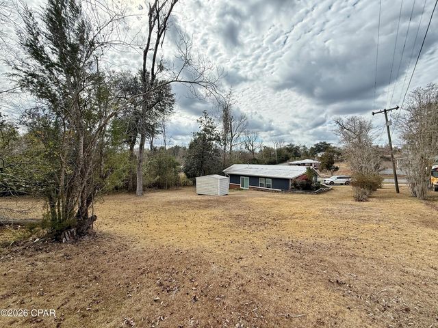 2944 Cherokee Street, Marianna, FL 32446