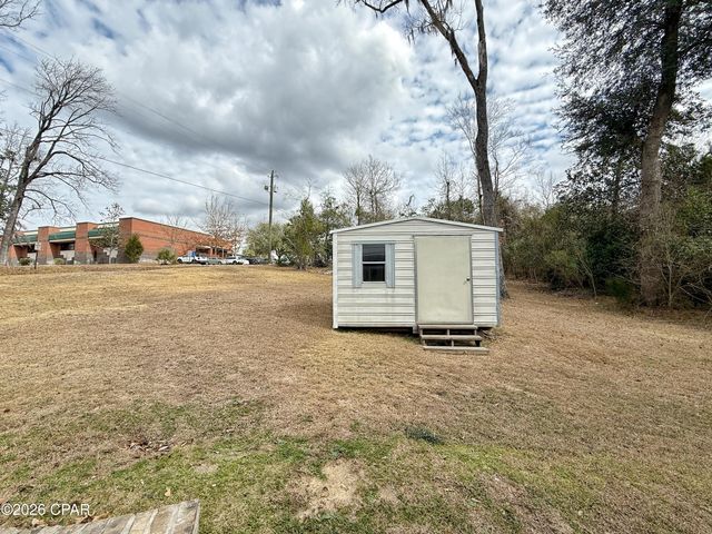 2944 Cherokee Street, Marianna, FL 32446