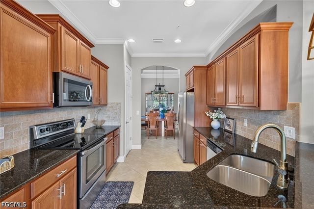 12894 New Market ST 202, Fort Myers, FL 33913