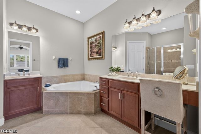 12894 New Market ST 202, Fort Myers, FL 33913