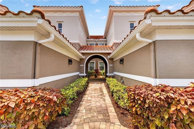 12894 New Market ST 202, Fort Myers, FL 33913