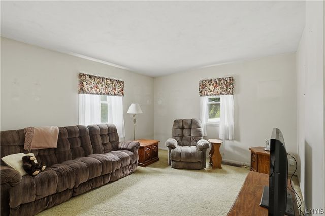 4400 Limerick Street, Marcellus, NY 13108