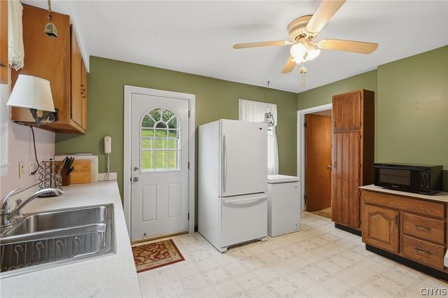 4400 Limerick Street, Marcellus, NY 13108
