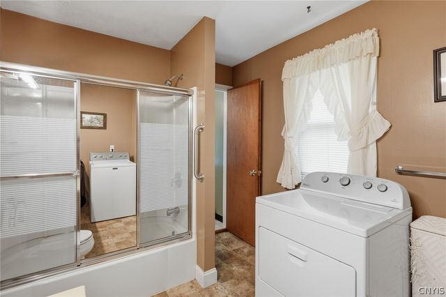 4400 Limerick Street, Marcellus, NY 13108