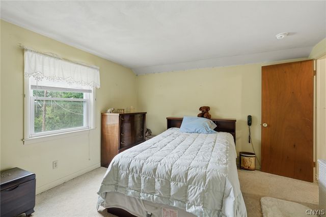 4400 Limerick Street, Marcellus, NY 13108