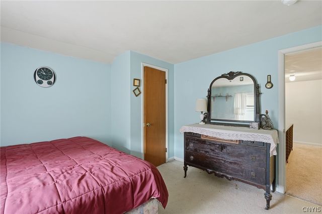 4400 Limerick Street, Marcellus, NY 13108