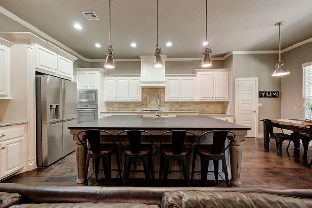 2473 Vellano Lane, Edmond, OK 73034