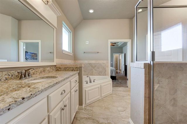 2473 Vellano Lane, Edmond, OK 73034