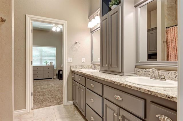 2473 Vellano Lane, Edmond, OK 73034