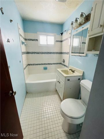 3212 12th Street NW, Canton, OH 44708