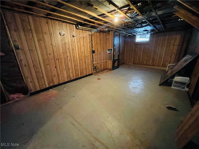 3212 12th Street NW, Canton, OH 44708