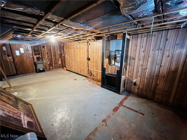 3212 12th Street NW, Canton, OH 44708