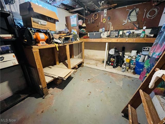 3212 12th Street NW, Canton, OH 44708